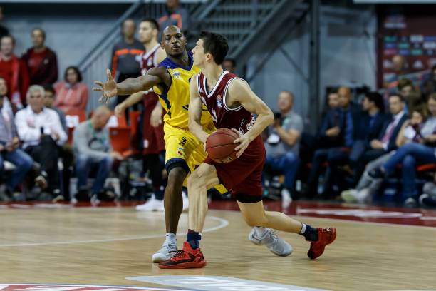 赛季周期约 赛季周期约